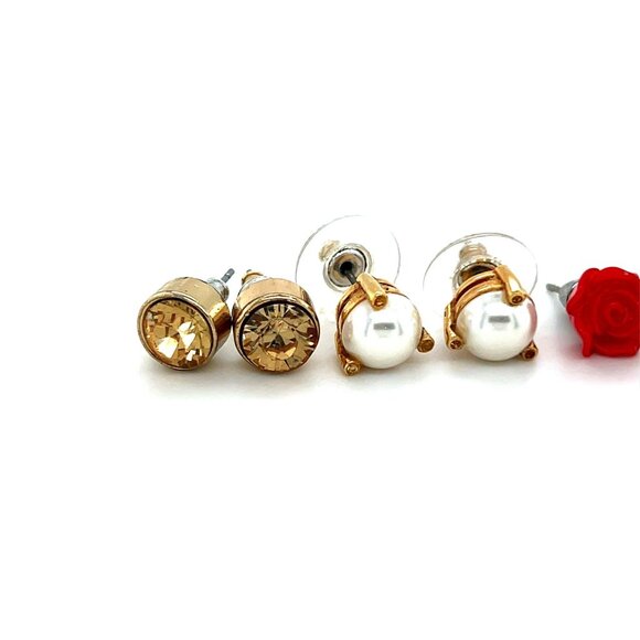 3 Pairs of Stud Earrings - Picture 2 of 7
